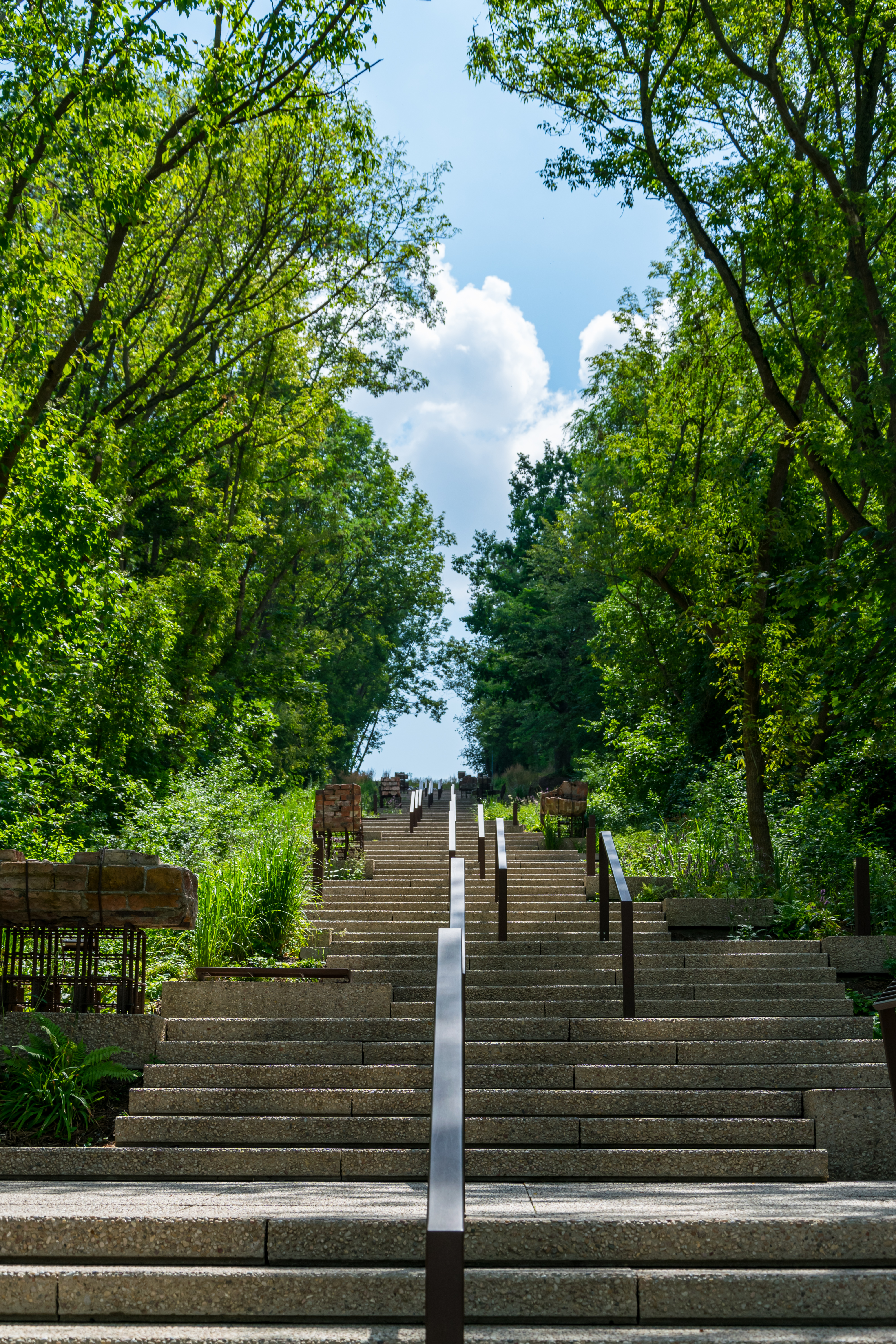 stairs that hate straight people