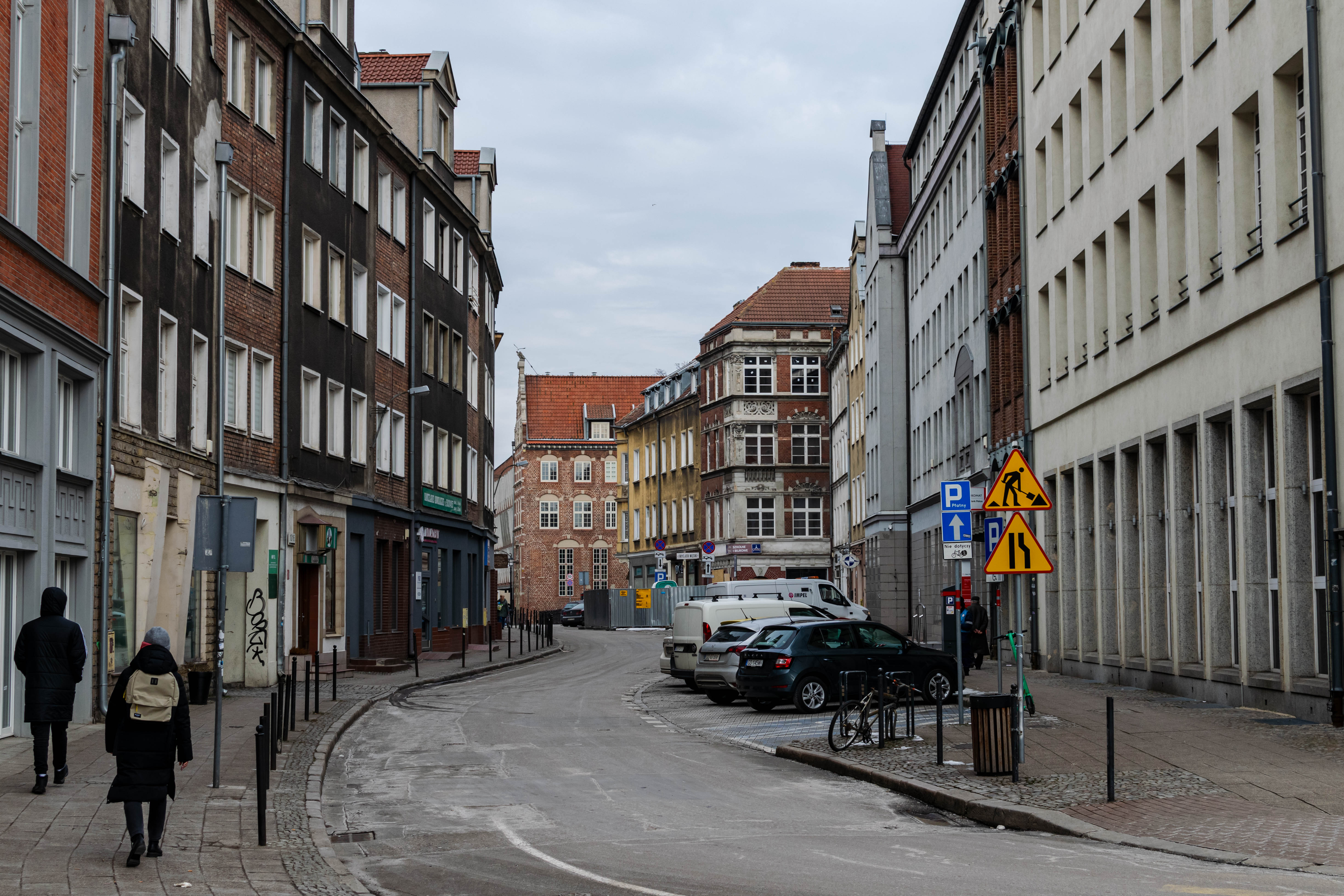 street with brick houses
