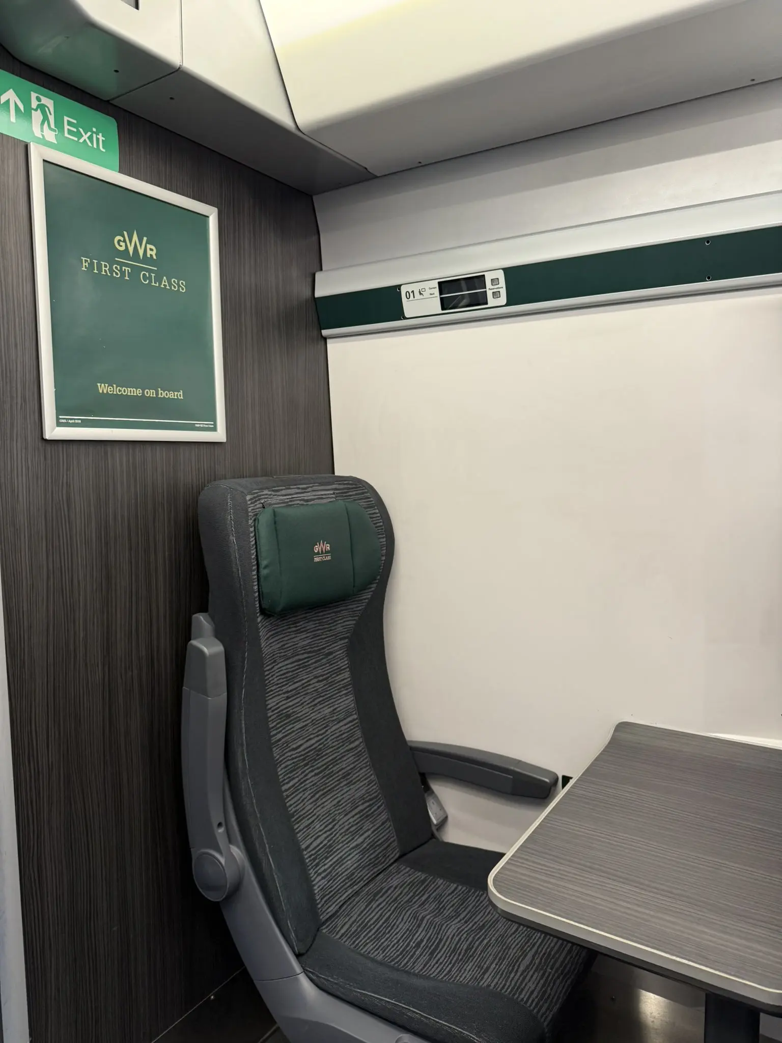 photo of first class seat in a GWR train with no window