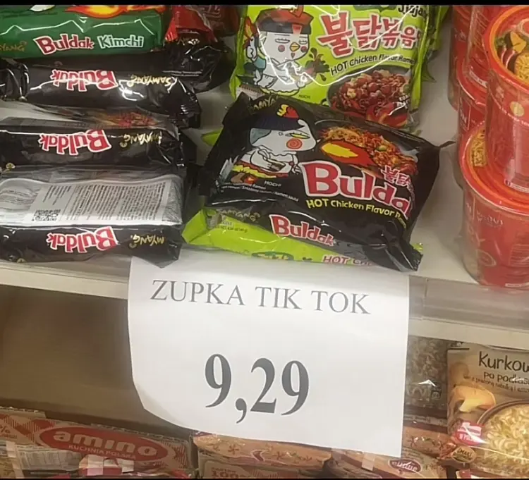 Korean spicy ramen sold in a polish store as "tik tok soup" for 9.29 PLN